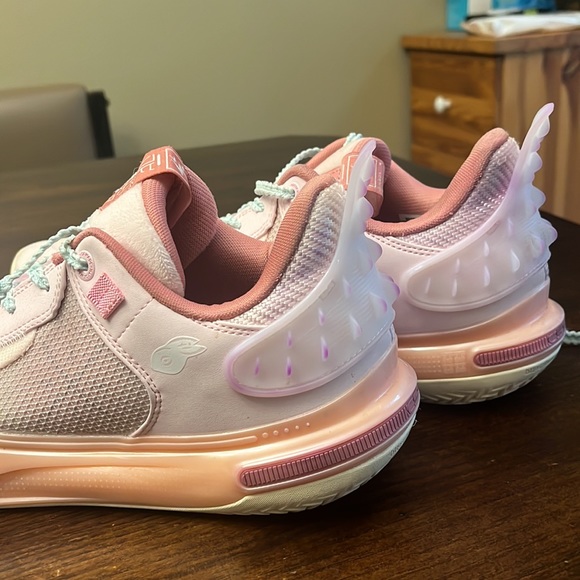 Way of Wade All City 11 CNY - Picture 4 of 5